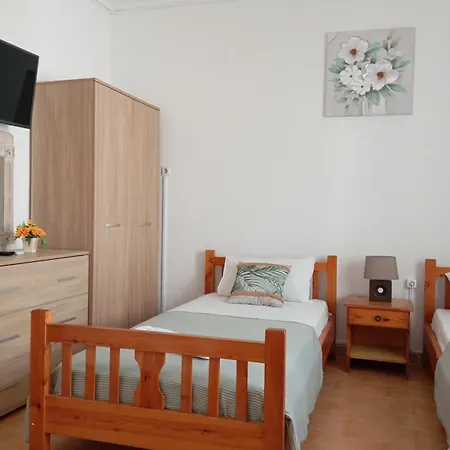 Apartment George's